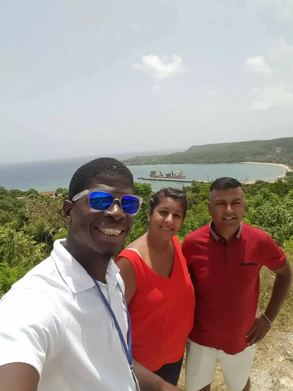 Inside Tours Jamaica guests enjoying a tour in Jamaica